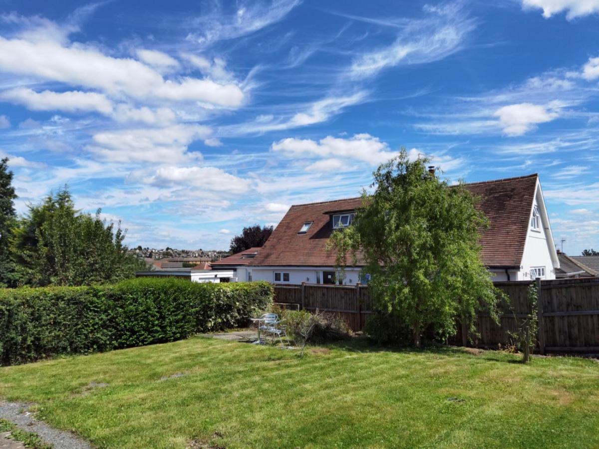Fourth Avenue, Lovely Bungalow Available For Guests And Contractors Parking Wifi Nottingham Buitenkant foto