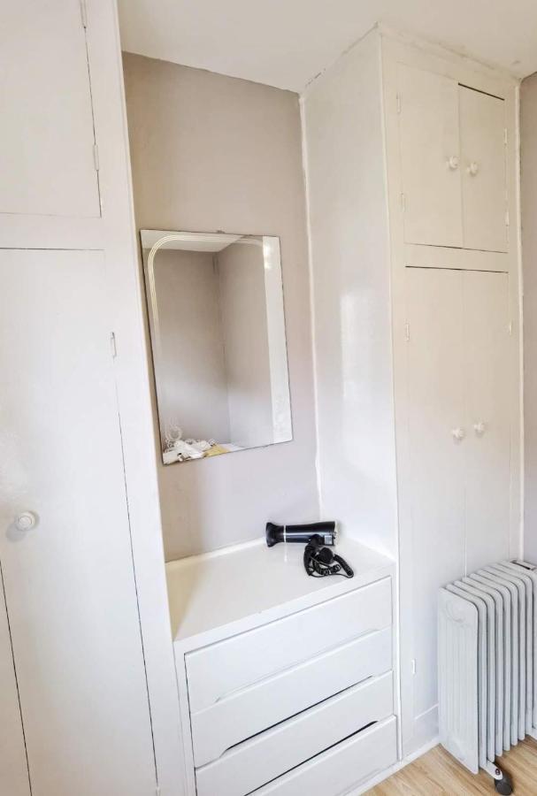 Fourth Avenue, Lovely Bungalow Available For Guests And Contractors Parking Wifi Nottingham Buitenkant foto